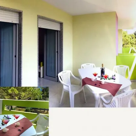 Welcoming Flat With A Large Terrace-beahost *